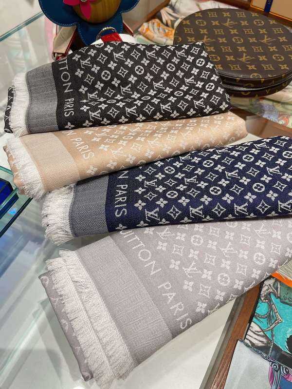 Louis Vuitton Scarf LVC00543 Louis Vuitton Scarf LVC00543